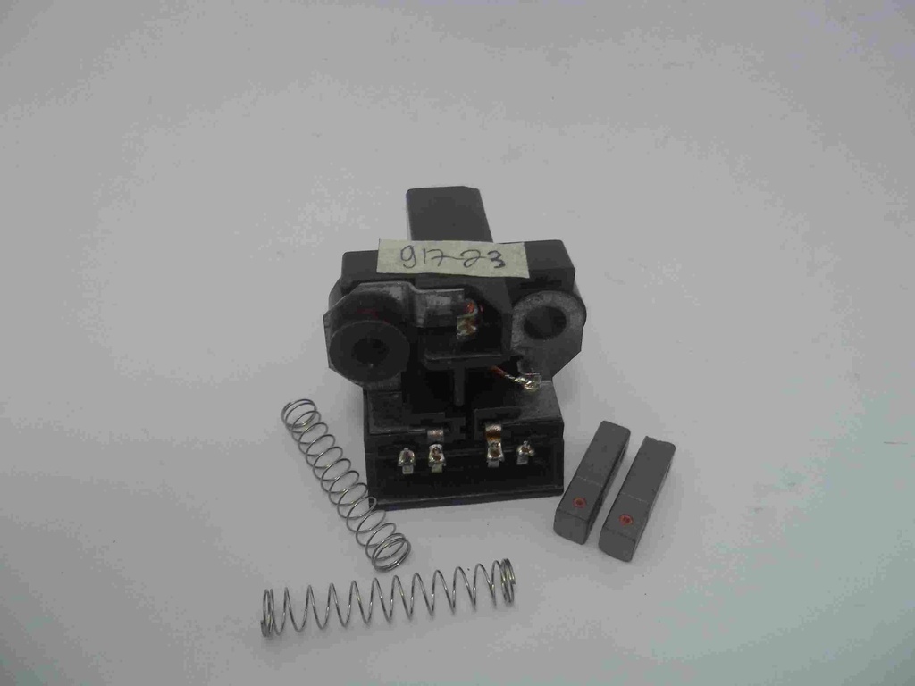 REGULATOR FE / MITSUBISHI GENUINE PARTS 