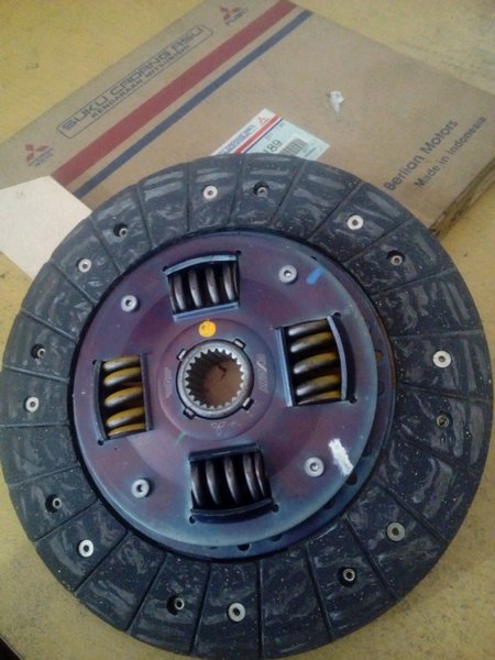 MITSUBISHI KAMPAS KOPLING PS120 / CLUTCH DISC / KM001189