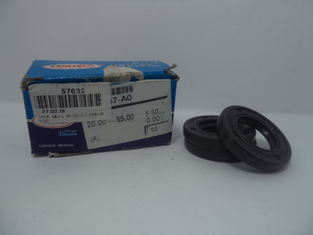 NOK SEAL 20-35-5.5 (GEAR VG)